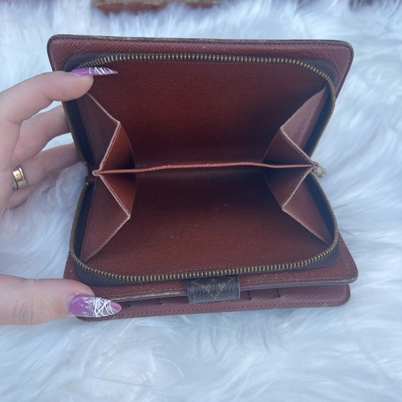 Authentic Louis Vuitton Wallet - Picture 3 of 6